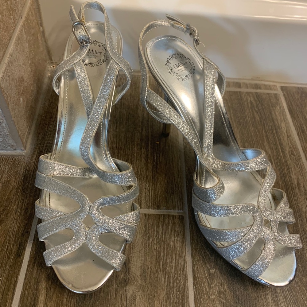 I. Miller straps silver 5” heels